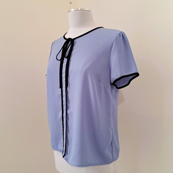 Timing Women Top Short Sleeve Trim Contrast Blue/Black Size M Great Condition - Picture 6 of 7